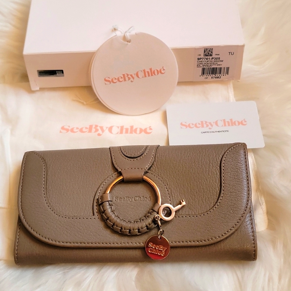 SeeByChloe